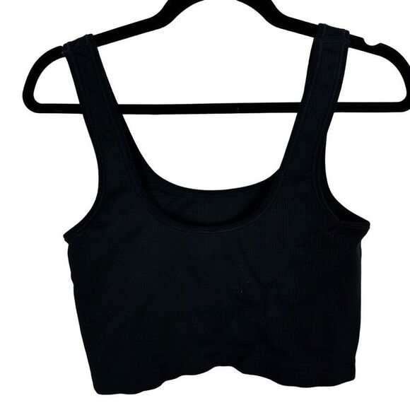 Athleta black crop top- size M - Picture 1 of 3